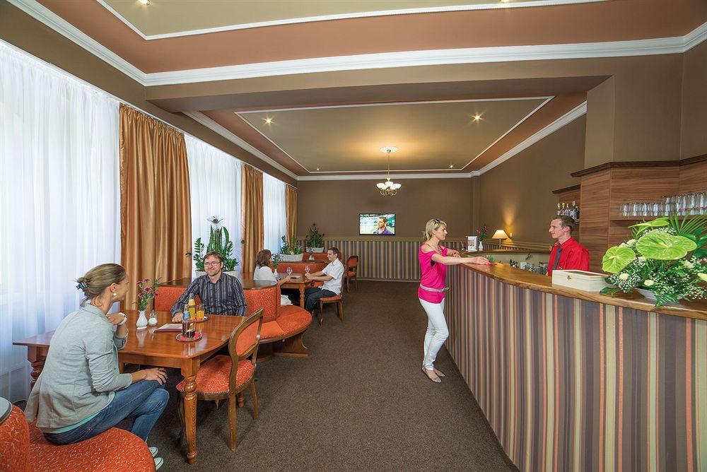 Dr. Adler Spa & Kurhotel Frantiskovy Lazne Ngoại thất bức ảnh