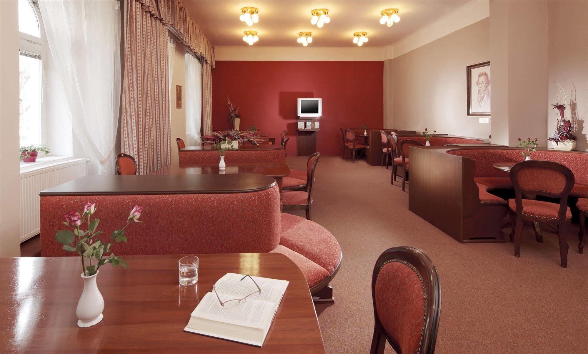 Dr. Adler Spa & Kurhotel Frantiskovy Lazne Ngoại thất bức ảnh