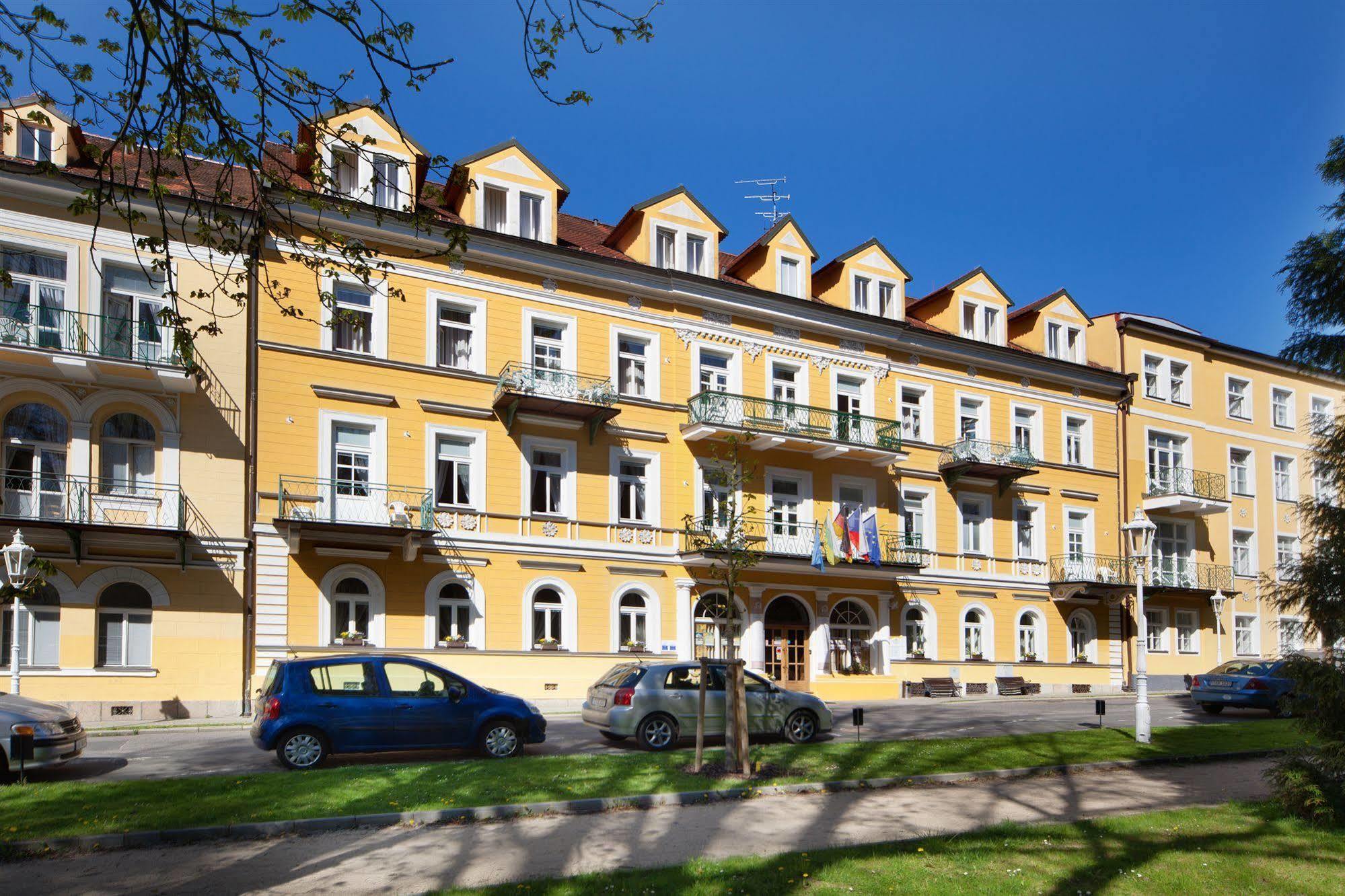 Dr. Adler Spa & Kurhotel Frantiskovy Lazne Ngoại thất bức ảnh